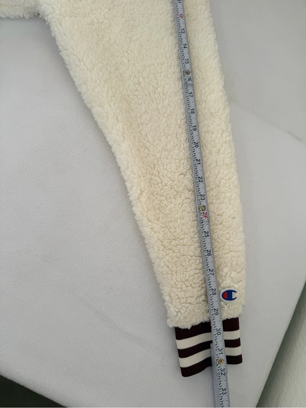 Champion Harvard Teddy Sherpa Fleece Crewneck Sweatshirt L